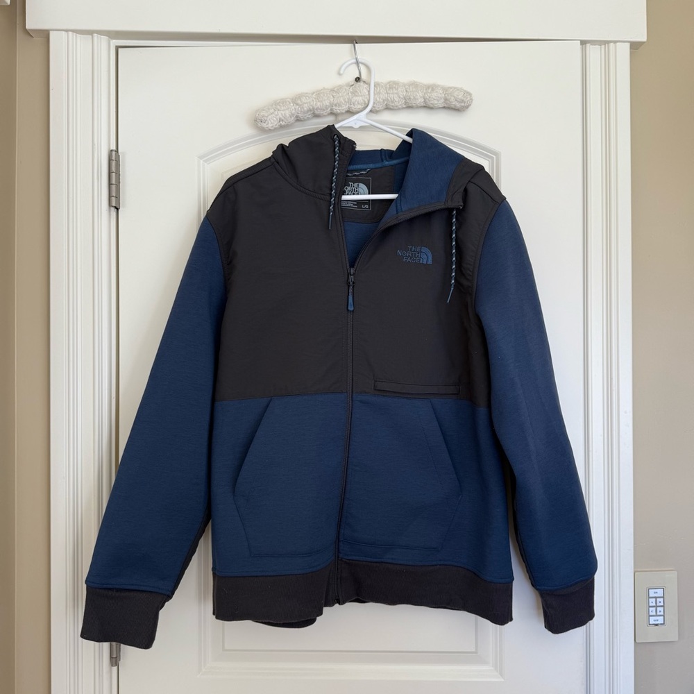 The North Face Men's Blue and Black Zip Up Jacket